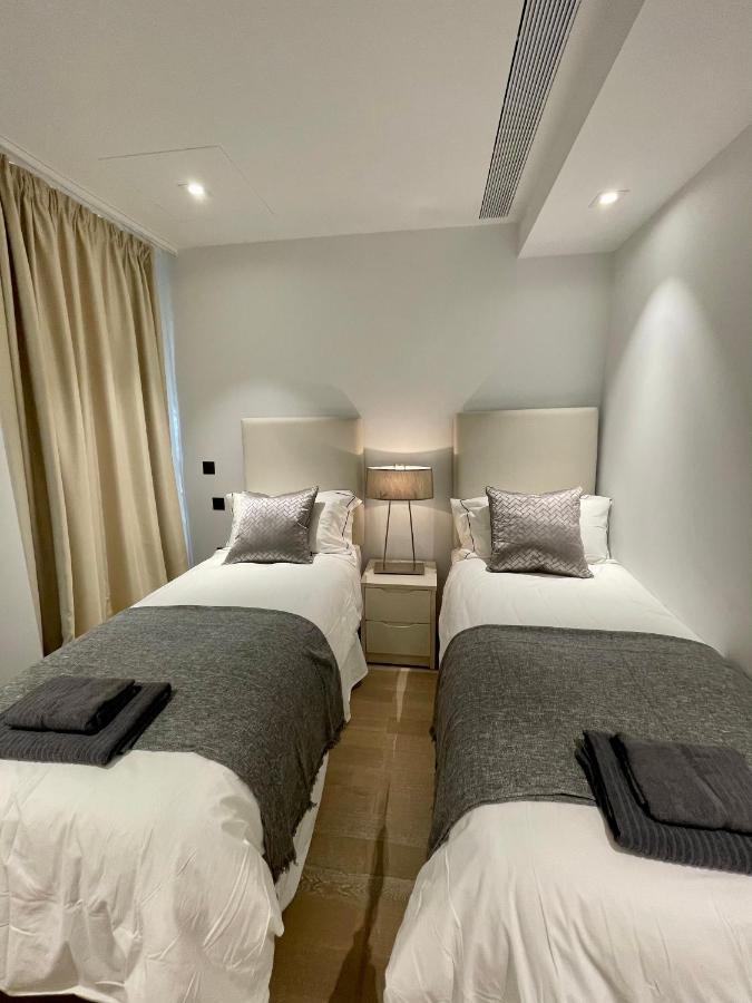 Battersea Power Station Living Apartment ลอนดอน ภายนอก รูปภาพ