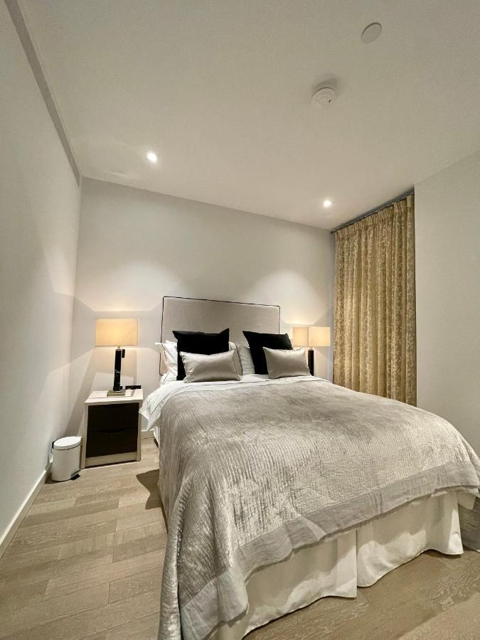 Battersea Power Station Living Apartment ลอนดอน ภายนอก รูปภาพ